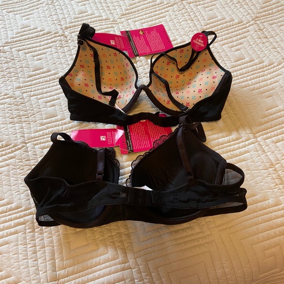 Brand new Bras - Picture 2 of 2